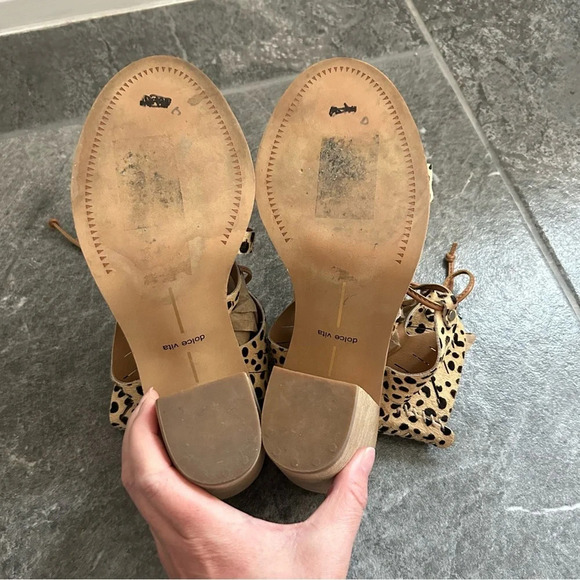 Dolce Vita Luci Leopard Print Calf Hair Block Heels Size 8.5 - Picture 7 of 14